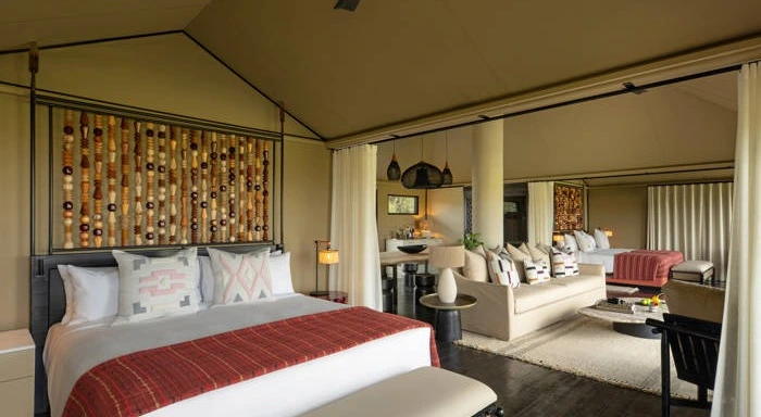 Luxury safari lodge exterior and architectural details